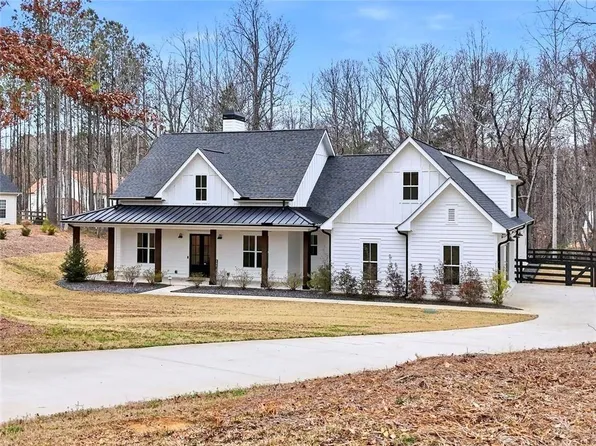 877 Arnold Mill Rd, Woodstock, GA 30188