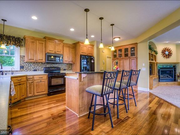 Another view of kitchen