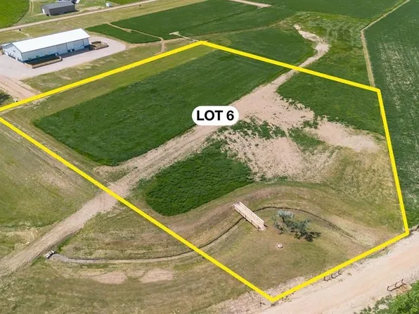 6 Wyatt Spur, Belle Fourche, SD 57717
