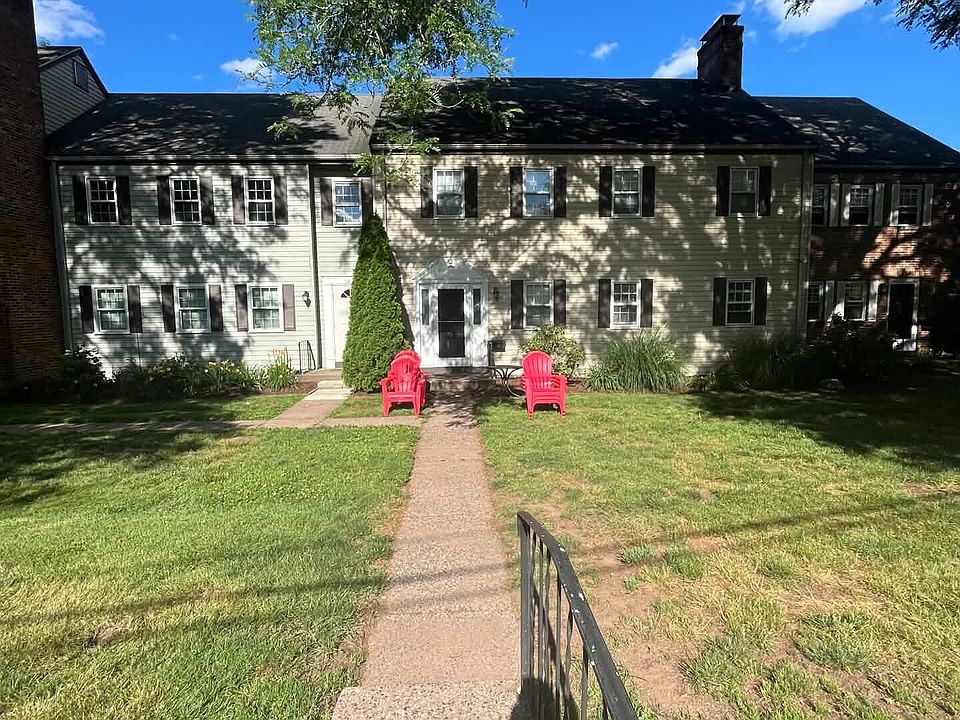 1st image of 66 Willieb Street #66