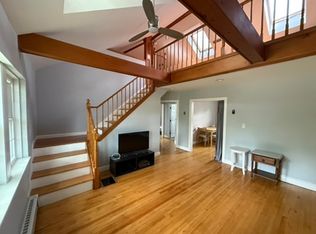 90 Boylston St APT 4, Newton, MA 02467