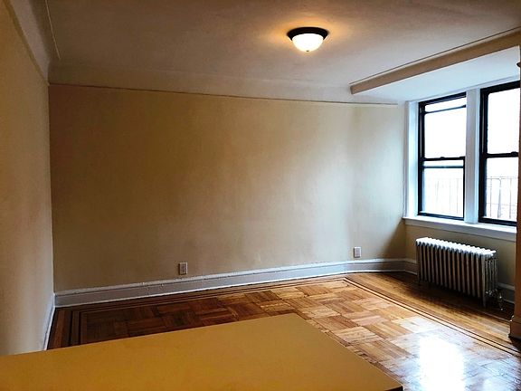 4th image of 83-10 118th St #6H