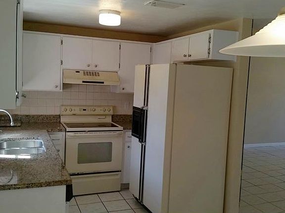 2nd image of 9406 Glenrosa Ct