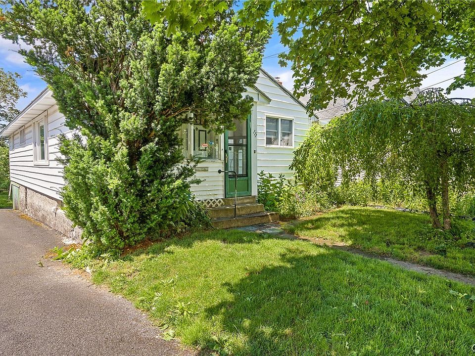 1st image of 111 Wilmore Pl