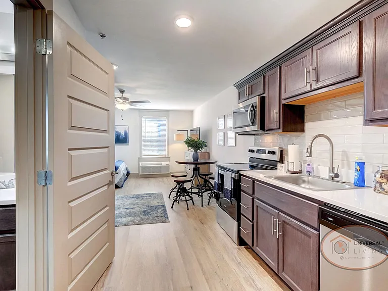 Studio Apartment - Kitchen