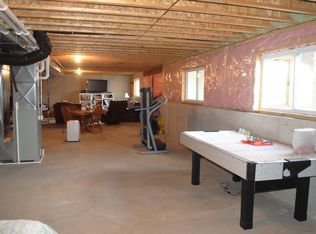 2784 Fenmore Ln, Green Bay, WI 54313