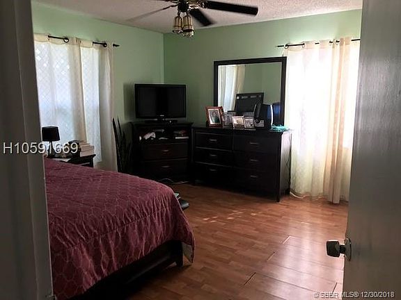 3rd image of 9330 E Heather Ln