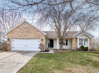 1102 Hampton Meadows Dr, Dardenne Prairie, MO