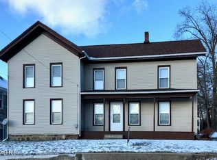 218 W High St, Union City, MI 49094
