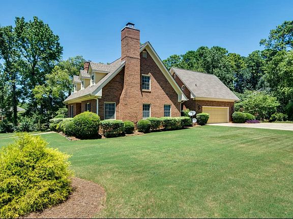 3rd image of 1770 Hickory Lake Dr