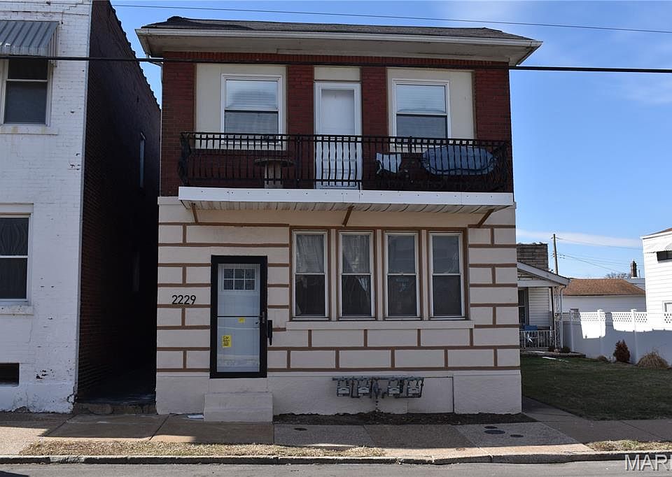 1st image of 2229 Marconi Ave