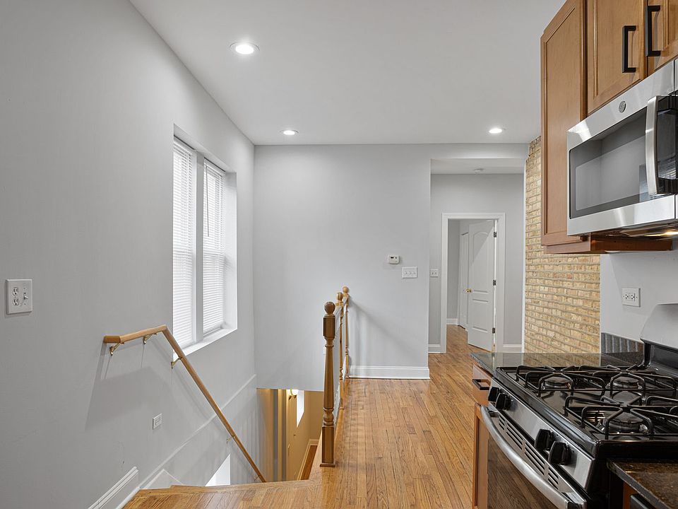 1st image of 7320-30 N Damen Ave #16821033