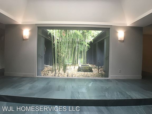 4th image of 7629 Overlake Dr W
