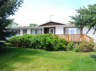 689 Clarks River Rd, Laurel, MT 59044