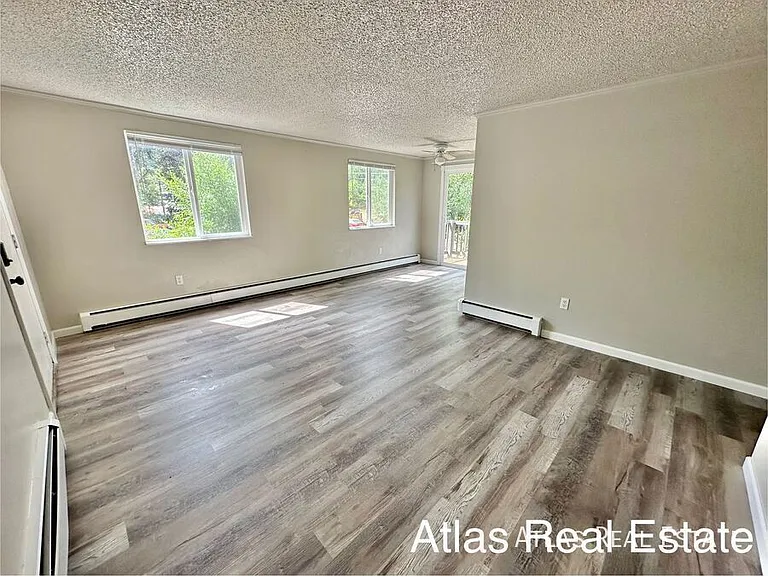 459 El Paso Blvd #F — Photo 3