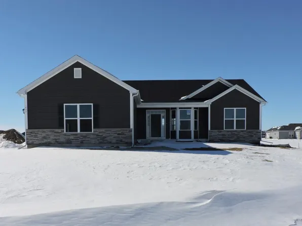 402 Kensington COURT #Lt137 Palmer, Williams Bay, WI 53191
