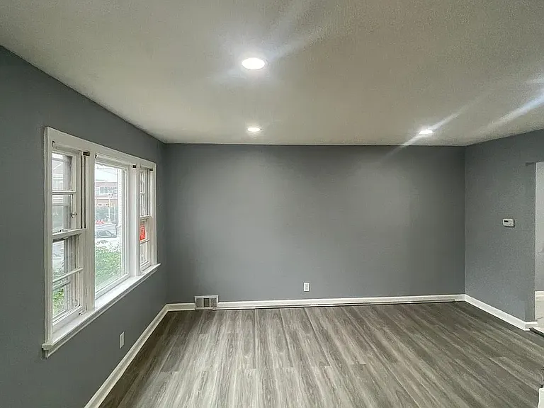 337 Winans Ave — Photo 5