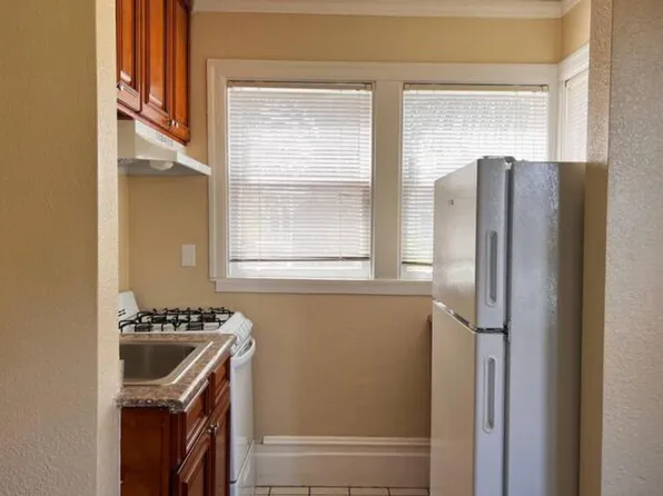 (undisclosed Address), Alameda, CA 94501