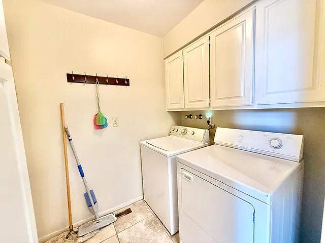 3201 La Ronda Pl NE — Photo 28