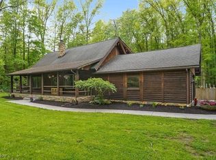 1354 N Pricetown Rd, Diamond, OH 44412