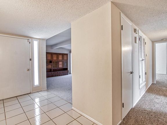3rd image of 8713 Marble Dr