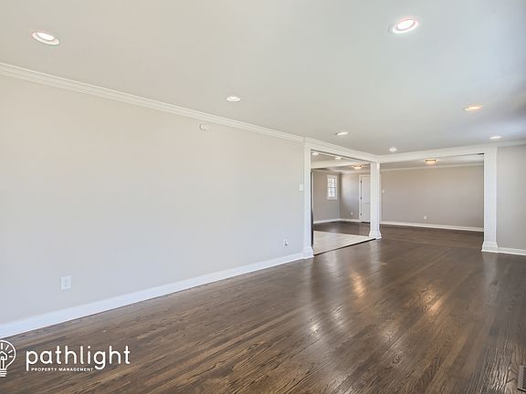 2nd image of 109 Kraft St