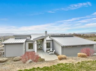 207 Mountain Shadows Pl, Yakima, WA