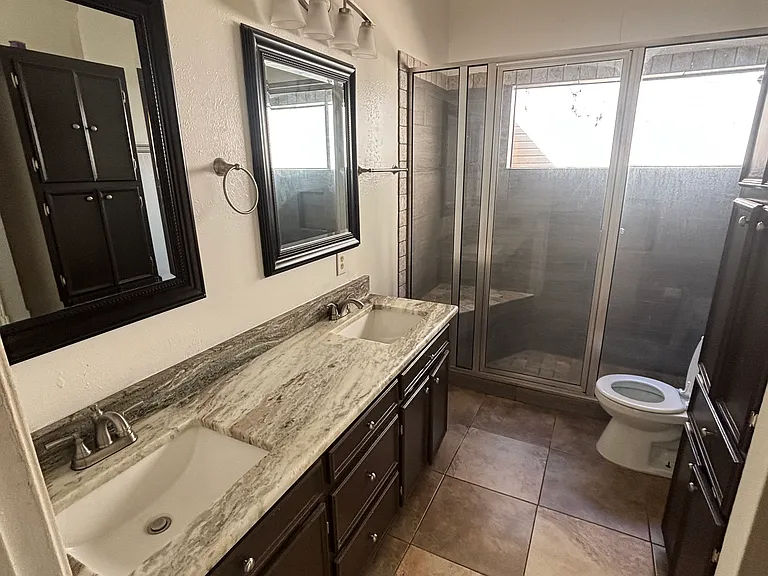 1220 Haley Pl — Photo 10
