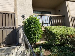 850 W 157th St APT 4, Gardena, CA 90247
