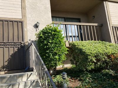 850 W 157th St APT 4, Gardena, CA, 90247