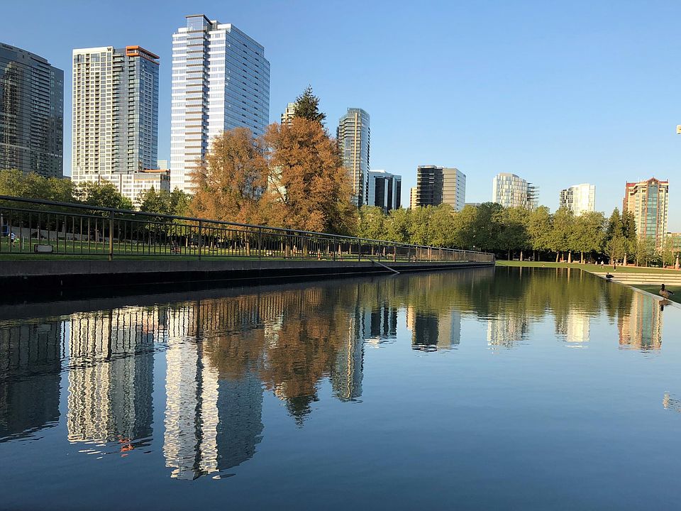 The grand Bellevue Downtown Park