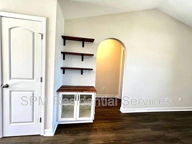 4019 Ironstone Ct — Photo 7