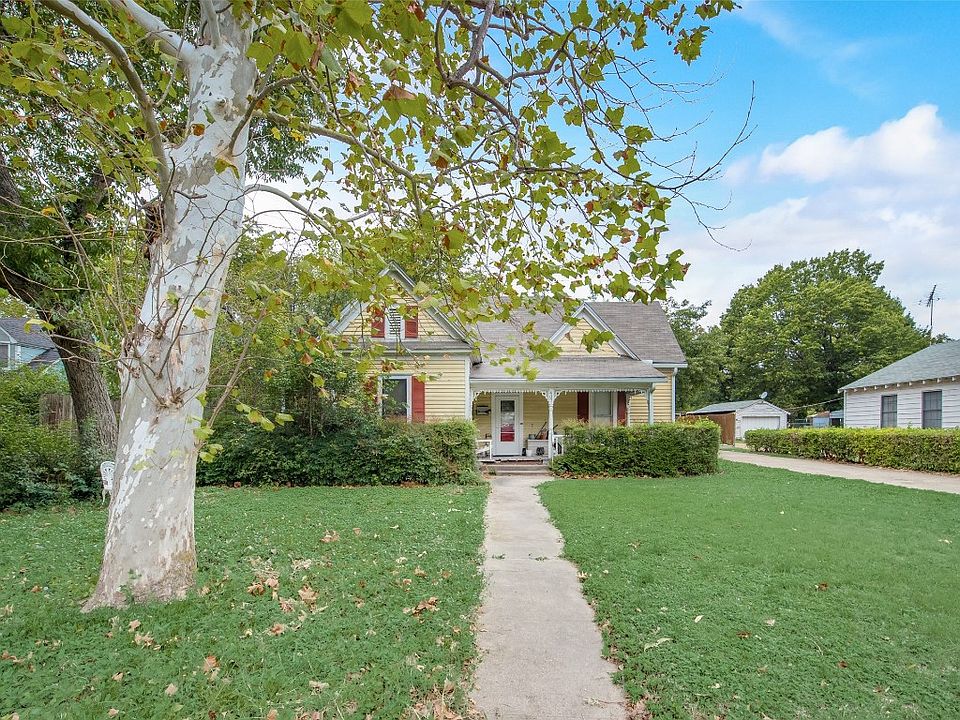 407 Brown St, Waxahachie, TX 75165 Zillow