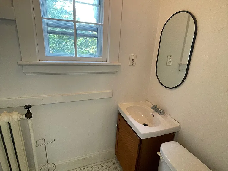 2322 S Overlook Rd — Photo 5