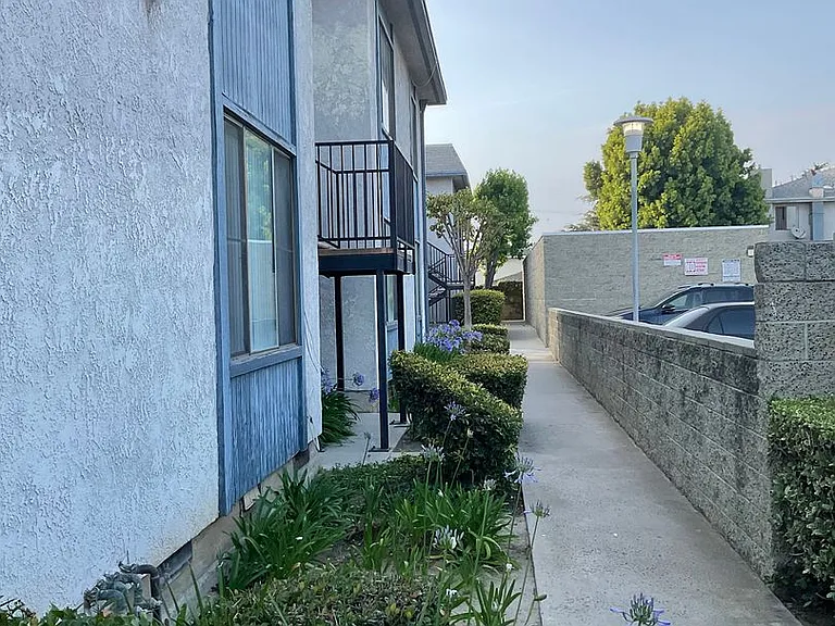 1962 Daly-146th — Photo 13