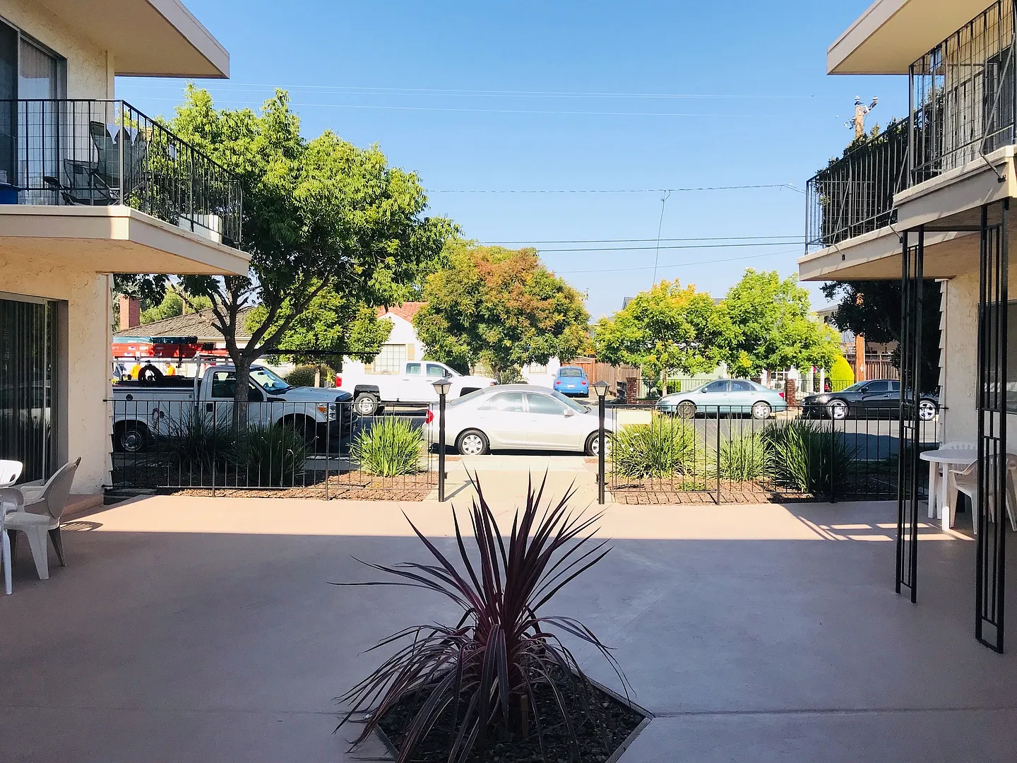 1360 Jefferson Street — Photo 3