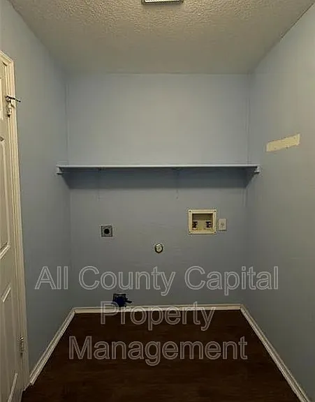 13105 Lofton Cliff Dr — Photo 5