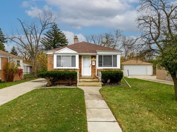 2425 S 21st Ave, Broadview, IL 60155