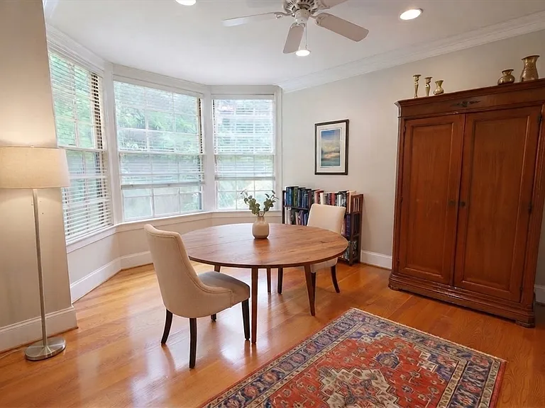 1514 Beacon St #36 — Photo 3