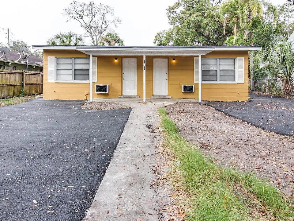 107 S Gomez Ave #C