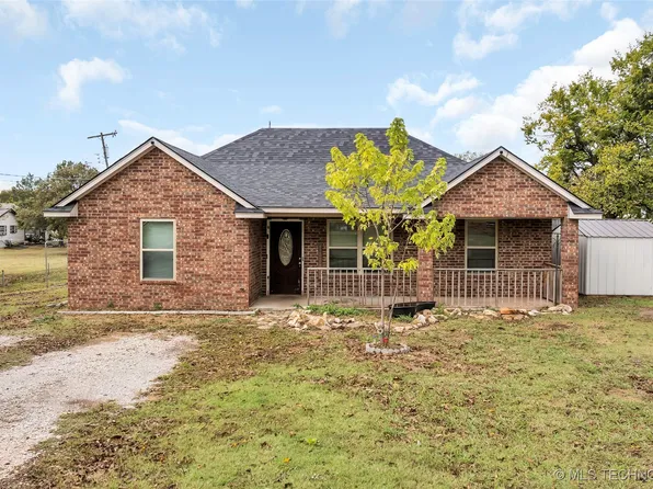 1306 W 17th St, Sulphur, OK 73086