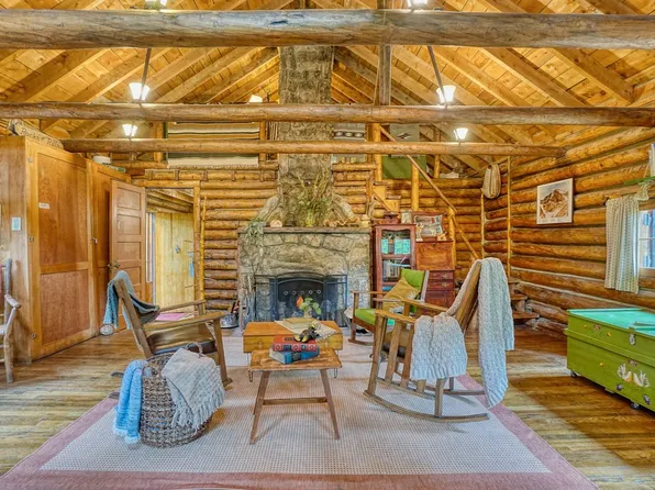 3356 Riverside Dr, Lyons, CO 80540
