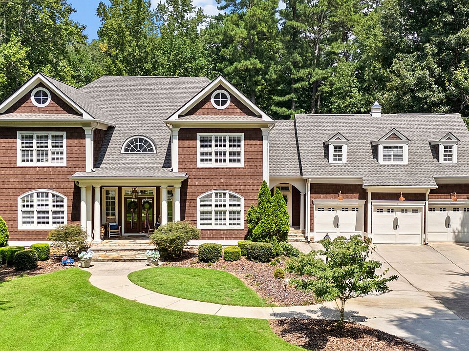1st image of 180 Ashborough Park