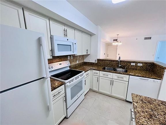3rd image of 7904 Sonoma Springs Cir APT 107