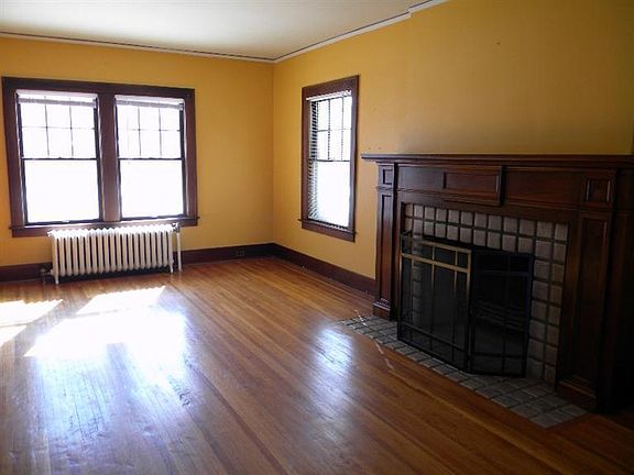 3rd image of 1509 Granger Ave