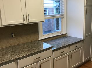 4614 Woodland Ave, Royal Oak, MI 48073