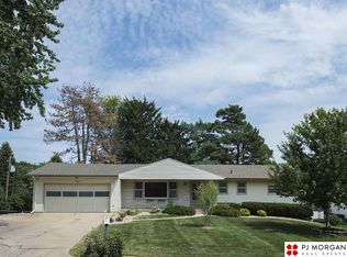 1865 S 123rd St, Omaha, NE 68144