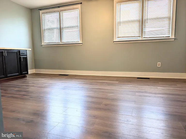 3746 S Hereford Ln — Photo 13