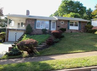 120 Forest Dr, Camp Hill, PA 17011