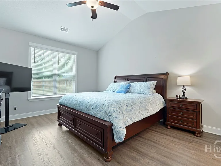 138 Sams Dr — Photo 16